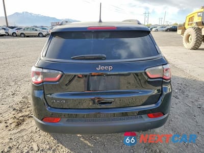 Zdjęcie 6 z 12 samochodu: 2020 JEEP COMPASS LIMITED VIN:3C4NJDCB5LT208910 - miniatura