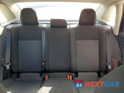 Zdjęcie 10 z 14 samochodu: 2025 VOLKSWAGEN JETTA S VIN:3VW5X7BU2SM085656 - miniatura