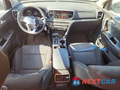 Zdjęcie 8 z 12 samochodu: 2021 KIA SPORTAGE LX VIN:KNDPMCACXM7910829 - miniatura