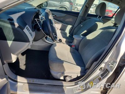 Zdjęcie 7 z 13 samochodu: 2012 TOYOTA COROLLA LE VIN:2T1BU4EE3CC802318 - miniatura