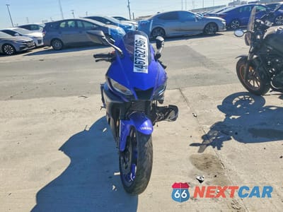 Drugie zdjęcie samochodu z przodu: 2024 YAMAHA YZFR3 VIN:MH3RH18Y4RK015023 - miniatura