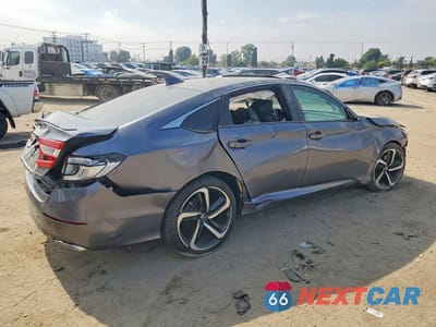 Trzecie zdjęcie samochodu z tyłu: 2020 HONDA ACCORD SPORT VIN:1HGCV2F3XLA012085 - miniatura