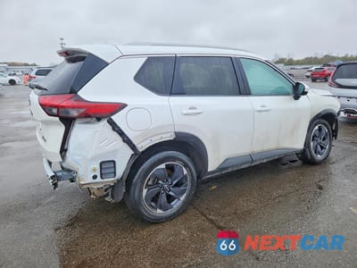 Trzecie zdjęcie samochodu z tyłu: 2024 NISS ROGUE VIN:JN8BT3BB8RW449330 - miniatura