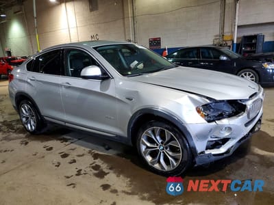 Czwarte zdjęcie samochodu z boku: 2015 BMW X4 XDRIVE28I VIN:5UXXW3C58F0M87963 - miniatura