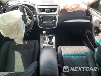 Zdjęcie 8 z 11 samochodu: 2017 NISSAN ALTIMA VIN:1N4AL3AP8HN366768 - miniatura