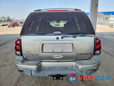 Zdjęcie 6 z 13 samochodu: 2002 CHEVROLET TRAILBLAZER VIN:1GNDT13S522175936 - miniatura