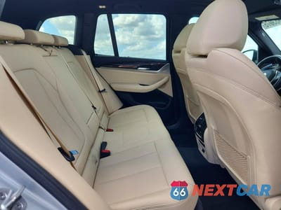 Zdjęcie 10 z 13 samochodu: 2021 BMW X3 SDRIVE30I VIN:5UXTY3C01M9F68361 - miniatura