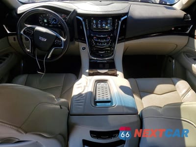 Zdjęcie 8 z 13 samochodu: 2017 CADILLAC ESCALADE LUXURY VIN:1GYS4BKJ4HR291621 - miniatura