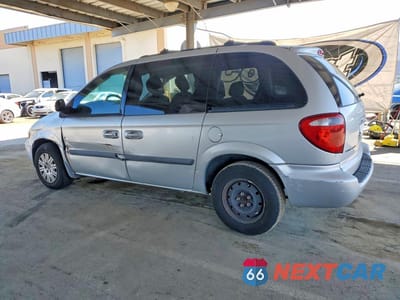 Drugie zdjęcie samochodu z przodu: 2005 CHRYSLER TOWN & COUNTRY VIN:1C4GP45R95B354524 - miniatura