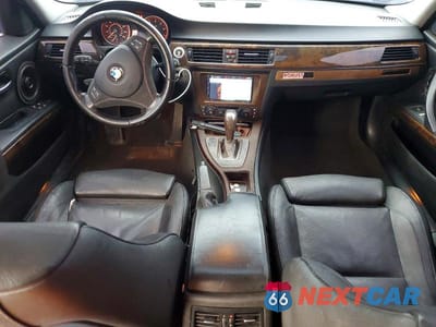 Zdjęcie 8 z 11 samochodu: 2006 BMW 330 I VIN:WBAVB33516KS37406 - miniatura