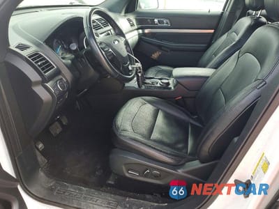 Zdjęcie 7 z 14 samochodu: 2018 FORD EXPLORER XLT VIN:1FM5K8D85JGC72823 - miniatura