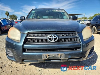 Piąte zdjęcie samochodu w środku: 2009 TOYOTA RAV4 VIN:JTMZF33V09D012993 - miniatura