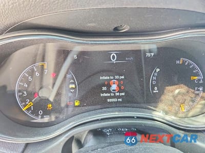 Zdjęcie 9 z 14 samochodu: 2022 JEEP GRAND CHEROKEE LAREDO E VIN:1C4RJFAG7NC121004 - miniatura