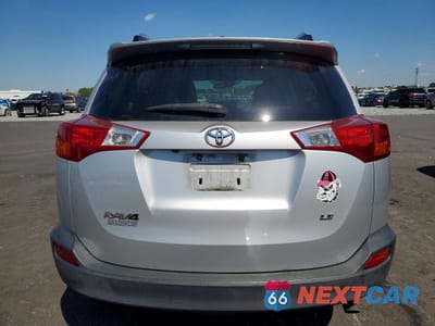 Zdjęcie 6 z 12 samochodu: 2015 TOYOTA RAV4 LE VIN:JTMZFREV5FD052420 - miniatura