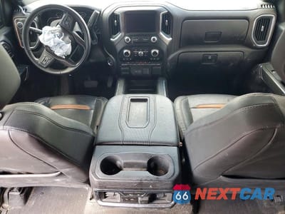 Zdjęcie 8 z 11 samochodu: 2021 GMC SIERRA K1500 AT4 VIN:1GTU9EET7MZ383167 - miniatura