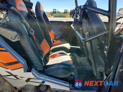 Piąte zdjęcie samochodu w środku: 2018 POLARIS RZR TURBO UTILITY VEHICLE VIN:3NSVFE92XHF798699 - miniatura