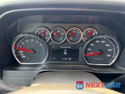 Zdjęcie 8 z 13 samochodu: 2019 CHEVROLET SILVERADO K1500 RST VIN:1GCRYEED4KZ316959 - miniatura