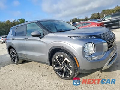 Czwarte zdjęcie samochodu z boku: 2024 MITSUBISHI OUTLANDER SE VIN:JA4J3VA85RZ037173 - miniatura