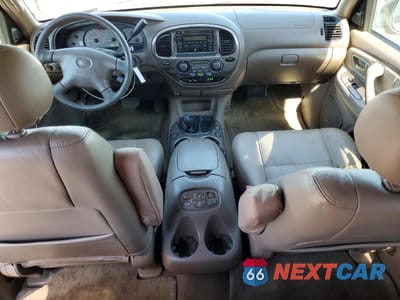 Zdjęcie 8 z 13 samochodu: 2002 TOYOTA SEQUOIA LIMITED VIN:5TDBT48AX2S124555 - miniatura