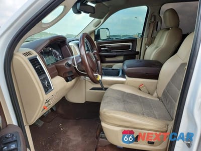 Zdjęcie 7 z 12 samochodu: 2017 RAM 1500 SLT VIN:1C6RR6LT2HS836177 - miniatura