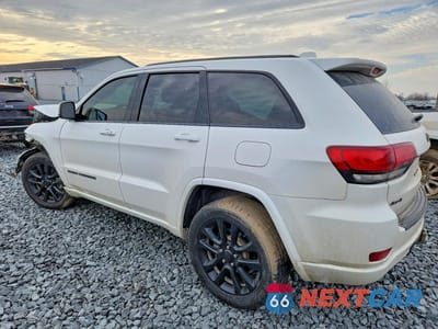 Drugie zdjęcie samochodu z przodu: 2020 JEEP GRAND CHEROKEE LAREDO VIN:1C4RJFAG3LC400124 - miniatura