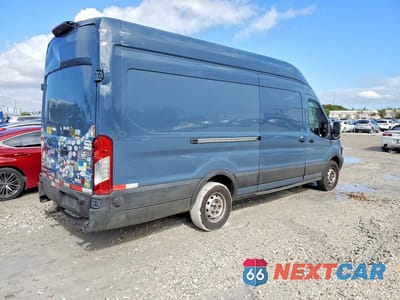 Trzecie zdjęcie samochodu z tyłu: 2019 FORD TRANSIT T-250 VIN:1FTYR3XM6KKB78988 - miniatura