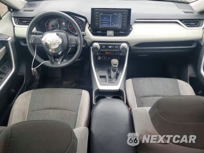 Zdjęcie 8 z 12 samochodu: 2021 TOYOTA RAV4 XLE VIN:2T3W1RFV2MC168465 - miniatura