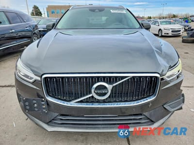 Piąte zdjęcie samochodu w środku: 2019 VOLVO XC60 T5 VIN:LYV102RK5KB320103 - miniatura
