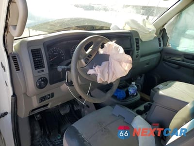 Zdjęcie 8 z 13 samochodu: 2015 NISSAN NV DELIVERY VAN VIN:1N6AF0LY9FN803502 - miniatura