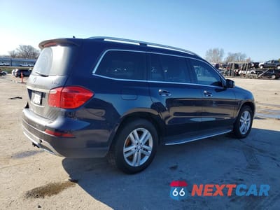 Trzecie zdjęcie samochodu z tyłu: 2014 MERCEDES-BENZ GL 450 4MATIC VIN:4JGDF7CE6EA278642 - miniatura