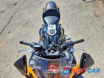 Piąte zdjęcie samochodu w środku: 2019 KAWASAKI EX650 F VIN:JKAEXEK17KDA30500 - miniatura