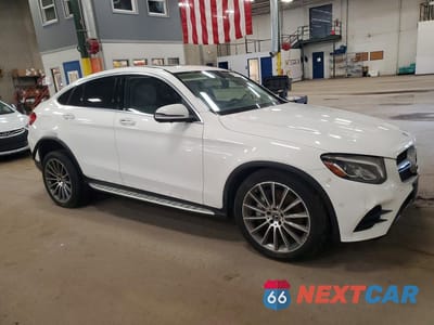 Czwarte zdjęcie samochodu z boku: 2017 MERCEDES-BENZ GLC COUPE 300 4MATIC VIN:WDC0J4KB2HF243749 - miniatura