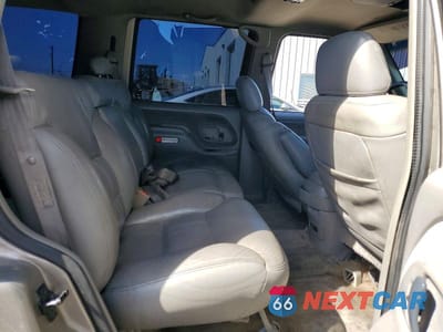 Zdjęcie 11 z 12 samochodu: 1999 CHEVROLET TAHOE C1500 VIN:1GNEC13R3XJ551161 - miniatura