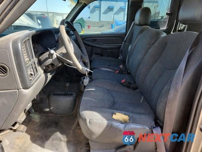 Zdjęcie 7 z 12 samochodu: 2003 CHEVROLET SILVERADO K1500 VIN:2GCEK19V031378834 - miniatura