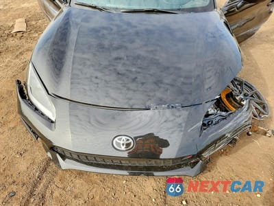 Zdjęcie 11 z 13 samochodu: 2025 TOYOTA GR86 BASE VIN:JF1ZNBB12S9757593 - miniatura