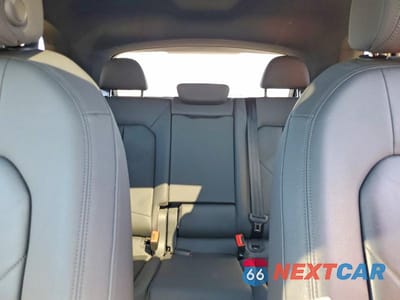 Zdjęcie 10 z 12 samochodu: 2020 AUDI Q3 PREMIUM VIN:WA1AECF32L1002270 - miniatura