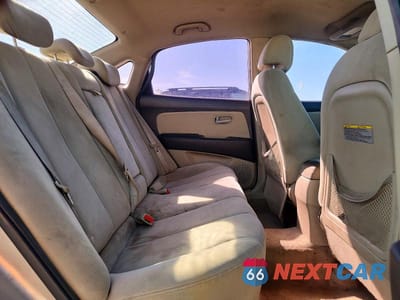 Zdjęcie 10 z 12 samochodu: 2007 HYUNDAI ELANTRA GLS VIN:KMHDU46D97U210523 - miniatura