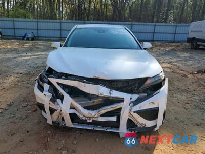 Piąte zdjęcie samochodu w środku: 2023 TOYOTA CAMRY SE VIN:4T1G11AKXPU103068 - miniatura