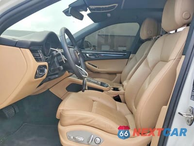 Zdjęcie 7 z 13 samochodu: 2024 PORSCHE MACAN BASE VIN:WP1AA2A53RLB10316 - miniatura