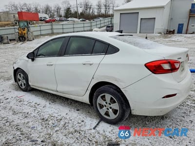 Drugie zdjęcie samochodu z przodu: 2018 CHEVROLET CRUZE LS VIN:1G1BC5SMXJ7127854 - miniatura