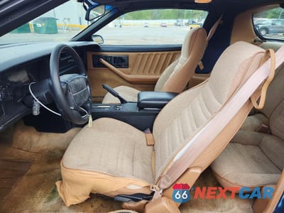 Zdjęcie 7 z 12 samochodu: 1991 CHEVROLET CAMARO RS VIN:1G1FP23E7ML109481 - miniatura