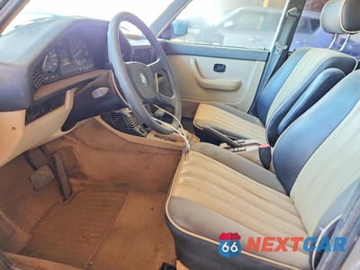 Zdjęcie 7 z 12 samochodu: 1988 BMW 528 E AUTOMATIC VIN:WBADK8300J9888071 - miniatura