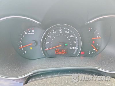 Zdjęcie 9 z 12 samochodu: 2014 KIA SORENTO LX VIN:5XYKTCA61EG450956 - miniatura