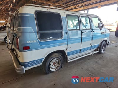 Trzecie zdjęcie samochodu z tyłu: 1990 DODGE RAM VAN B150 VIN:2B7GB11X0LK779770 - miniatura
