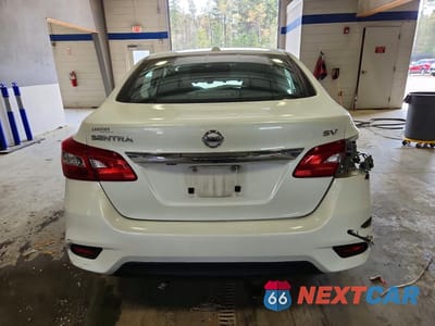 Zdjęcie 6 z 13 samochodu: 2019 NISSAN SENTRA SV VIN:3N1AB7AP7KY411880 - miniatura