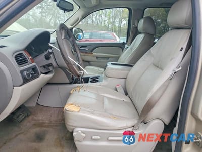 Zdjęcie 7 z 11 samochodu: 2013 CHEVROLET TAHOE C1500 LT VIN:1GNSCBE03DR167711 - miniatura