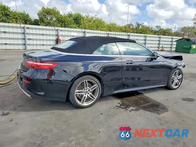 Trzecie zdjęcie samochodu z tyłu: 2018 MERCEDES-BENZ E 400 VIN:WDD1K6FB0JF048595 - miniatura