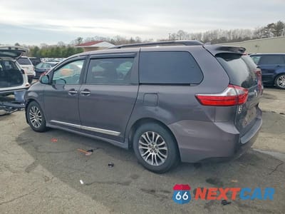 Drugie zdjęcie samochodu z przodu: 2020 TOYOTA SIENNA XLE 8-PASSENGER VIN:5TDYZ3DC9LS062075 - miniatura