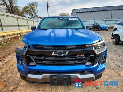 Piąte zdjęcie samochodu w środku: 2023 CHEVROLET COLORADO Z71 VIN:1GCPTDEK4P1226781 - miniatura