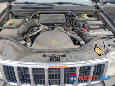 Zdjęcie 12 z 13 samochodu: 2005 JEEP GRAND CHEROKEE LIMITED VIN:1J8HR58N75C536187 - miniatura